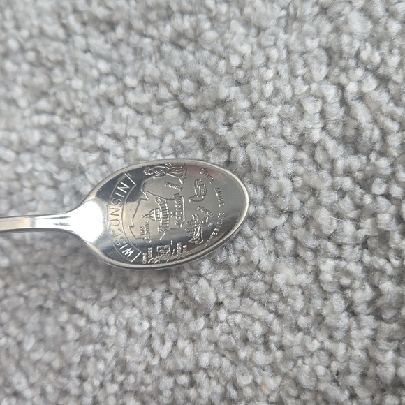 Wisconsin Tiny Collectible Spoon - Picture 3 of 4